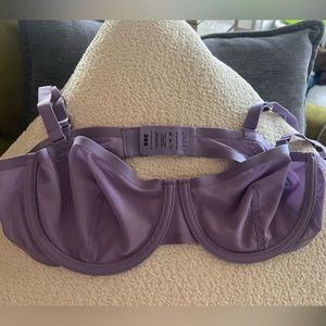 Cuup bra 36B, never worn